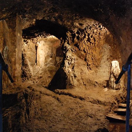 Hotel U Ruze سلافونيتسا المظهر الخارجي الصورة